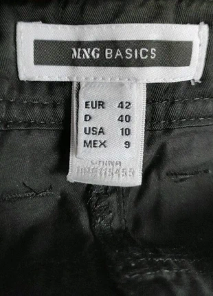 Pantalon noir MNG Taille 42 comme neuf, marque: MNG, état: Très bon état, taille: XL / 42 / 14, 3,60 €, 4,48 € Protection acheteurs incluse