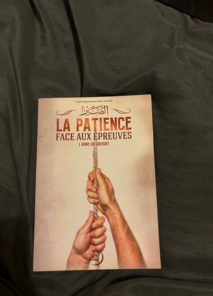Livre la patience face aux épreuves, condition: Like new, €2.00, €2.80 includes Buyer Protection