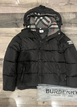 Burberry detachable puffer size medium / M, brand: Burberry, condition: Very good, size: M, $30.12, $32.33 includes Buyer Protection