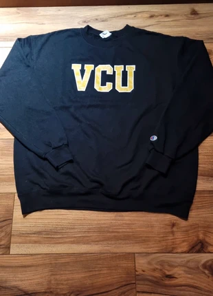 Pull universitaires Champion VCU année 2000s| Y2K | Noir logo brodé | Taille XL, marque: Champion, état: Très bon état, taille: XL, 17,00 €, 18,55 € Protection acheteurs incluse