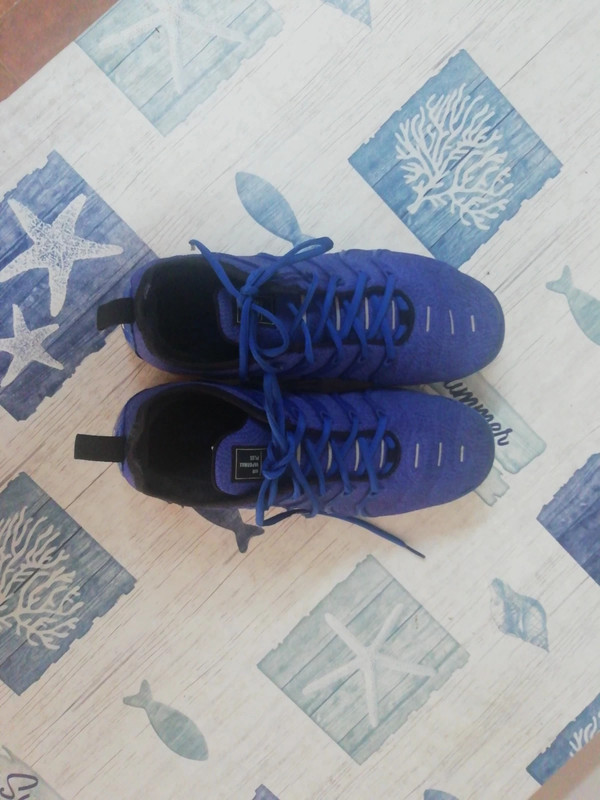 Vapormax hotsell blu elettrico