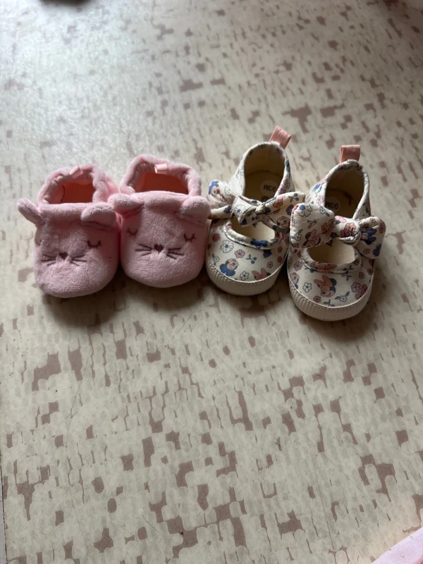 Chaussons bébé fille