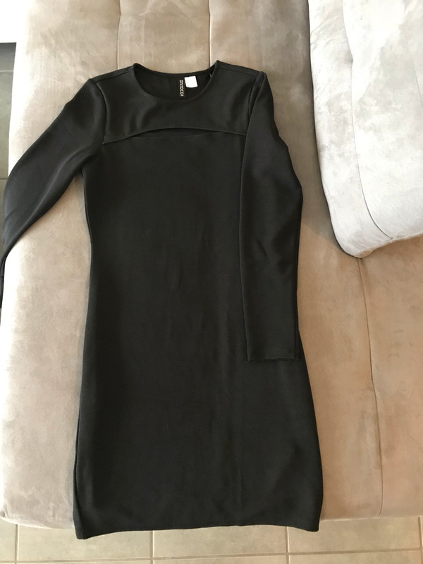 Robe noir  1