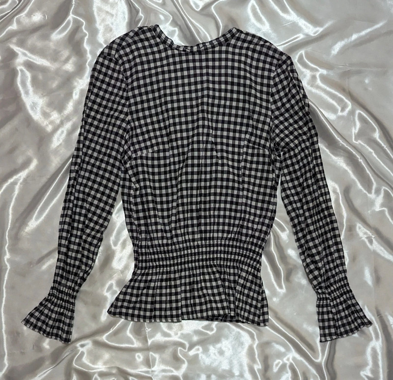 H&M Women's US Medium-Large Gingham Checkered Black/White Ruffled Peplum Blouse 2