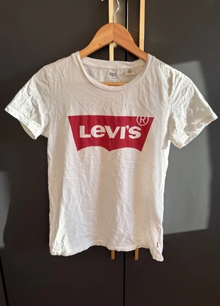 Classic Levi T-shirt, brand: Levi's, condition: Satisfactory, size: XS / UK 4-6, £3.00, £3.85 includes Buyer Protection
