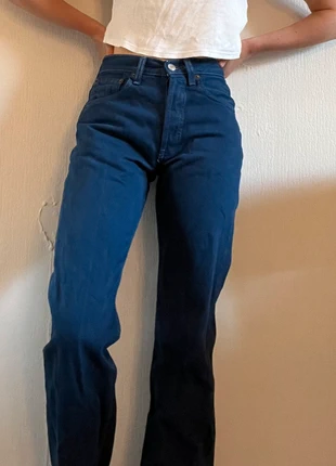 Levi’s 501 W26L32, marque: Levi's, état: Bon état, taille: XS / 34 / 6, 11,00 €, 12,25 € Protection acheteurs incluse