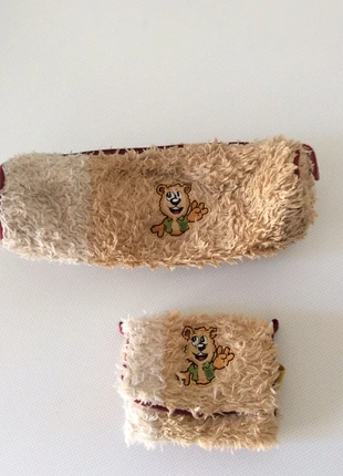 Trousse et porté monnaie enfant, état: Très bon état, 1,50 €, 2,28 € Protection acheteurs incluse