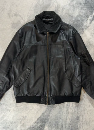 Blouson en cuir noir Angelo Litrico vintage – Taille M homme, marque: Vintage Dressing, état: Très bon état, taille: M, 89,99 €, 95,19 € Protection acheteurs (Pro) incluse