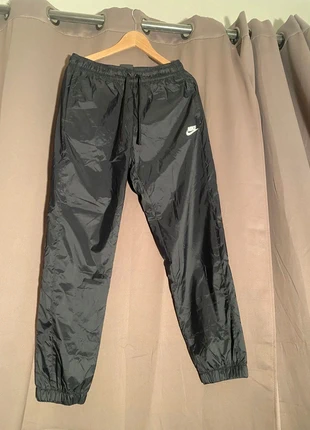 Jogging Nike Noire, marke: Nike, zustand: Neu, größe: M, 20,00 €, 21,70 € inklusive Vinted-Käuferschutz