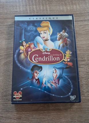 Dvd le sortilège de Cendrillon, état: Très bon état, 1,00 €, 1,75 € Protection acheteurs incluse