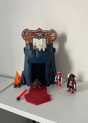 Rocher des pirates Playmobil, merk: Playmobil, staat: Heel goed, maat: Universeel, € 12,00, € 13,30 inclusief Kopersbescherming