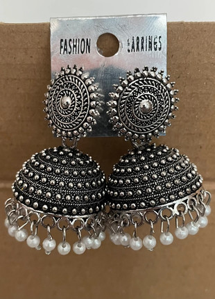 jhumke with pearls orecchini indiani con perline, marque: Bollywood, état: Très bon état, 4,00 €, 4,90 € Protection acheteurs incluse