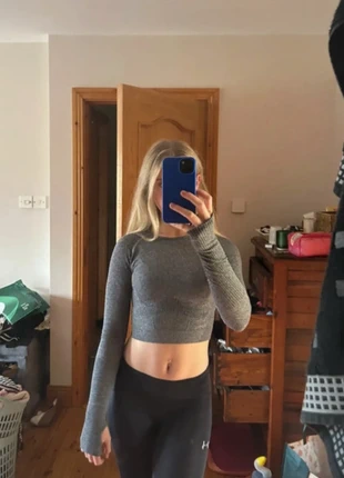 Long sleeve cropped gym top, brand: Active Wear, condition: New with tags, size: S / 36 / 8, €5.00, €5.95 includes Buyer Protection