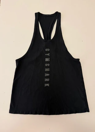 Gymshark stringer L, marque: Gymshark, état: Bon état, taille: L, 8,00 €, 9,10 € Protection acheteurs incluse