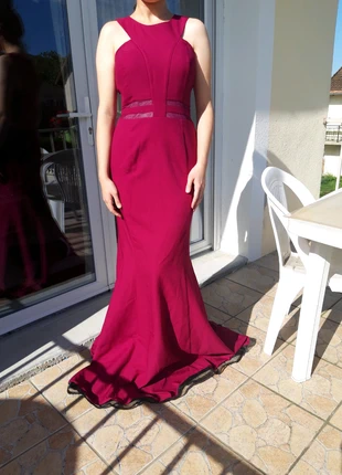 Robe de soirée rouge/bordeau, marque: Abiyefon, état: Très bon état, taille: M / 38 / 10, 25,00 €, 26,95 € Protection acheteurs incluse