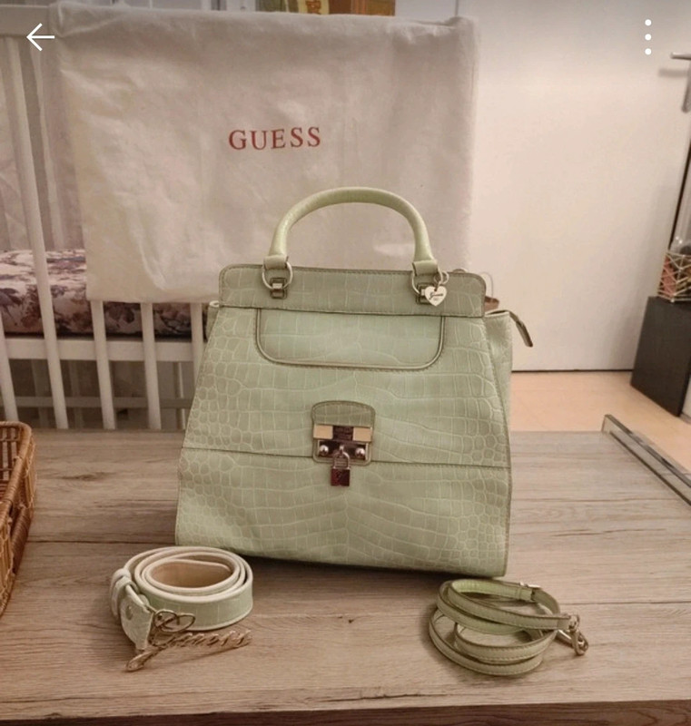 Sac bandoulière Guess + ceinture OFFERT 1