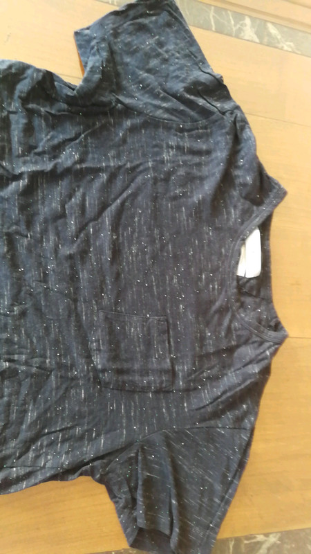 T Shirt Zara taille M manche courte 3