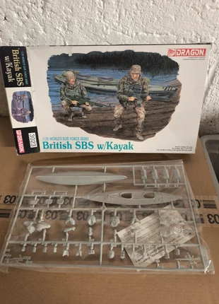 Dragon SBS british, merk: Dragon, staat: Nieuw zonder prijskaartje, maat: Prematuur, tot 44 cm, € 15,00, € 16,45 inclusief Kopersbescherming