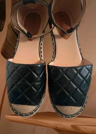 🦋 Espadrilles noires matelassées à brides - Taille 38 - Très bon état🦋, condition: Very good, size: 38, €10.00, €11.20 includes Buyer Protection