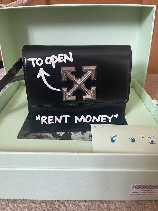 Open Money Bag 01