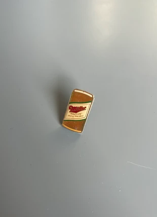 Pin's - Miller bière, état: Très bon état, 1,00 €, 1,75 € Protection acheteurs incluse
