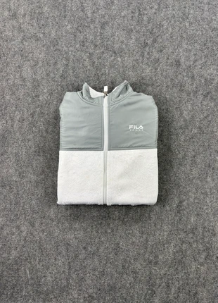 Veste polaire fila sport blanche taille S, merk: Blanche, staat: Heel goed, maat: S / 36 / 8, € 24,00, € 25,90 inclusief Kopersbescherming Pro