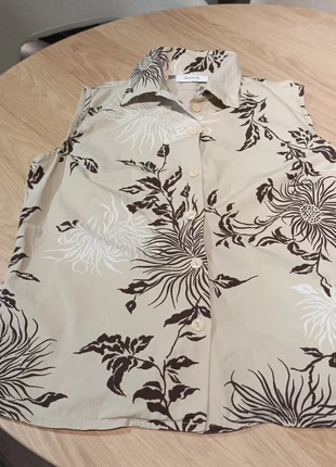 Joli chemisier sans manches, marque: lecomte, état: Très bon état, taille: M / 38 / 10, 1,50 €, 2,28 € Protection acheteurs incluse