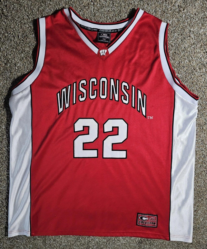 Wisconsin Badgers Basketball Jersey Xxl Ncaa #22 Colloseum 1