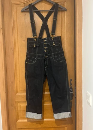 Salopette courte jeans hyper originale, marque: Deelow, état: Très bon état, taille: S / 36 / 8, 20,00 €, 21,70 € Protection acheteurs incluse
