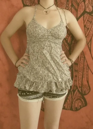 Petit haut, condition: Good, size: M / 38 / 10, €3.00, €3.85 includes Buyer Protection