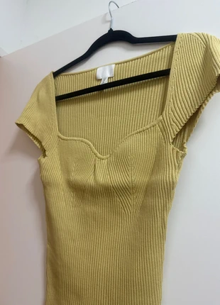 H&M topje, merk: H&M, staat: Nieuw zonder prijskaartje, maat: M / 38 / 10, € 5,00, € 5,95 inclusief Kopersbescherming