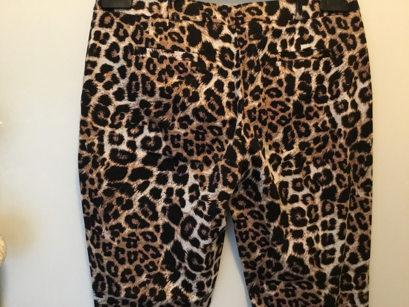 Pantalon léopard 2