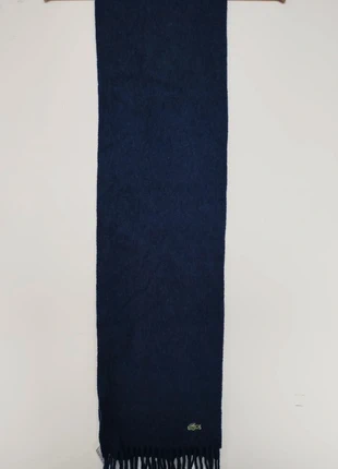 Écharpe Lacoste bleu marine en laine et cachemire, marke: Lacoste, zustand: Neu, 30,00 €, 32,20 € beinhaltet Vinted-Käuferschutz Pro