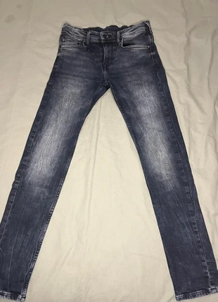 Jeans skinny fit in denim grigio scuro tg 8, brand: Pepe Jeans, condizioni: Nuovo senza cartellino, taglia: 8 anni / 128 cm, €8.00, €9.10 include la Protezione acquisti
