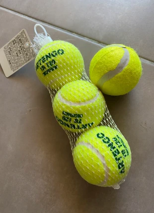 4 balles 🎾, marke: Artengo, zustand: Neu, mit Etikett, 4,00 €, 4,90 € inklusive Vinted-Käuferschutz