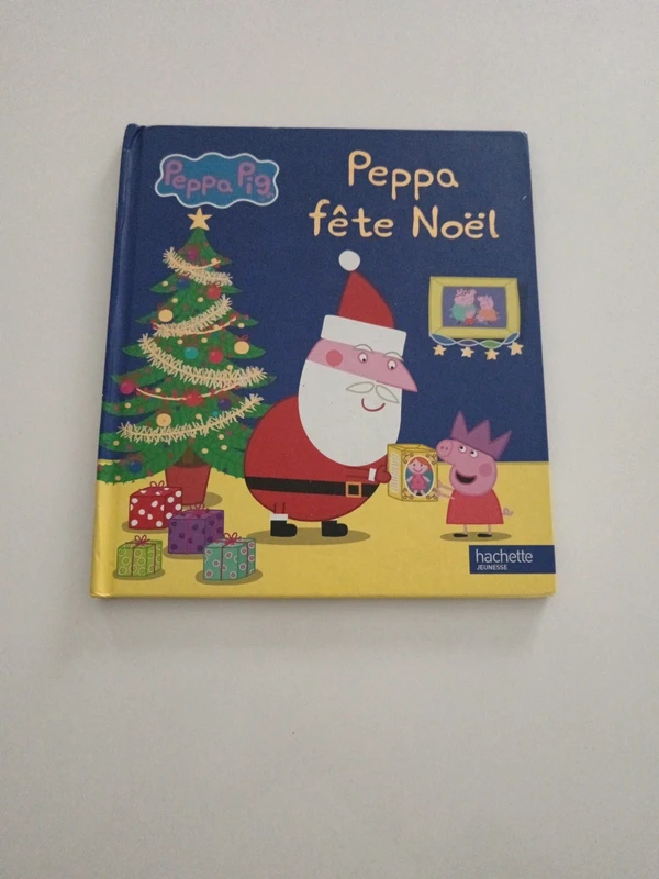 Livre Peppa fête Noël