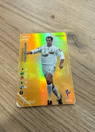 Tudor football champions holo foil, marke: Wizards of the Coast, zustand: Zufriedenstellend, 5,00 €, 5,95 € inklusive Vinted-Käuferschutz