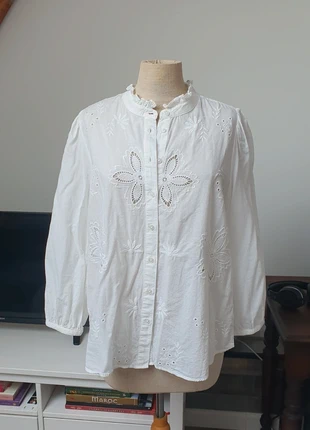 Blouse chemisier blanc broderie anglaise fleuri Caroll, marque: Caroll, état: Neuf sans étiquette, taille: M / 38 / 10, 19,00 €, 20,65 € Protection acheteurs incluse