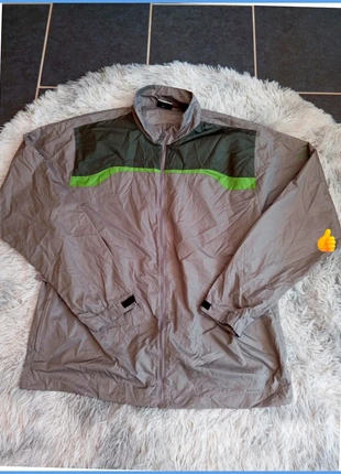 Veste Nike golf grise et verte pour homme taille L en très bon état, marke: Nike, zustand: Sehr gut, größe: L, 25,00 €, 26,95 € beinhaltet Vinted-Käuferschutz Pro