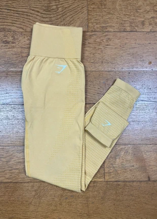 Legging de sport Gymshark / Taille S / jaune / musculation fitness yoga, brand: Gymshark, condizioni: Ottime, taglia: S / IT 40 / EU 36, €14.00, €15.40 include la Protezione acquisti