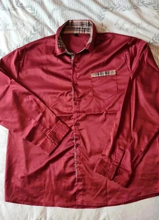 Chemise Bordeaux Satinée - Taille XXL, staat: Nieuw zonder prijskaartje, maat: XXL, € 10,00, € 11,20 inclusief Kopersbescherming