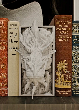 Smaug lord of the rings booknook, merk: The Lord of the Rings, staat: Heel goed, € 24,95, € 26,90 inclusief Kopersbescherming