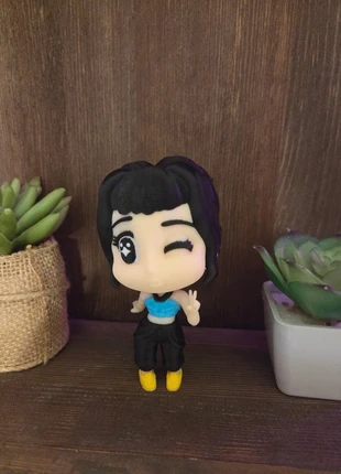 Petite figurine Zoé Kpop Demon Hunter version Noir, condizioni: Nuovo senza cartellino, €6.00, €7.00 include la Protezione acquisti Pro