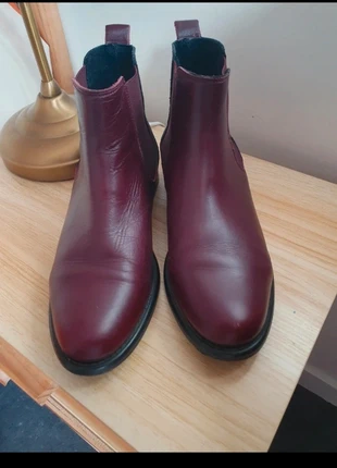 Bottines en cuir bordeaux, marque: Made In Italy, état: Très bon état, taille: 37, 15,00 €, 16,45 € Protection acheteurs incluse