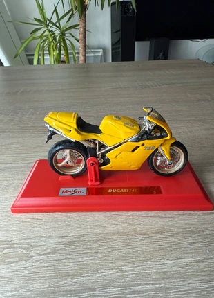 Moto Maisto DUCATI 748 - figurine collection, brand: Maisto, condition: New without tags, size: 12-18 months / 80 cm, €9.90, €11.10 includes Buyer Protection