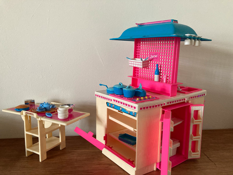 Barbie Dream Kitchen Mattel 1984 Vintage 3