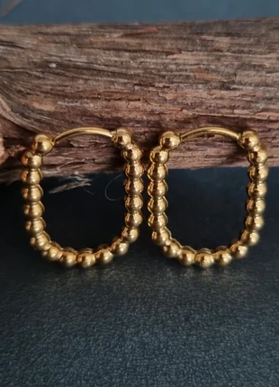 Goudkleurige rvs oorbellen, état: Très bon état, 2,75 €, 3,59 € Protection acheteurs (Pro) incluse