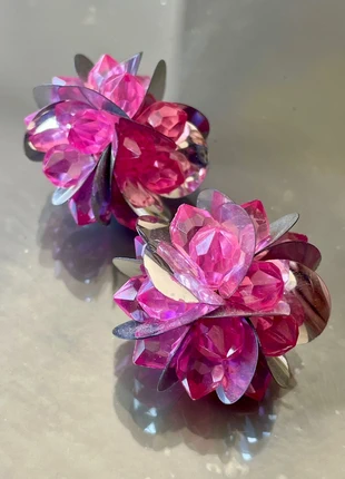 Orecchini Vintage con Cristalli Rosa e Paillettes Argentate, marque: orecchini a clip vintage, état: Très bon état, 15,00 €, 16,45 € Protection acheteurs incluse