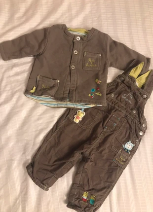 Salopette + le haut , marque: La Compagnie des Petits, état: Très bon état, taille: 6-9 mois / 68 cm, 6,00 €, 7,00 € Protection acheteurs incluse