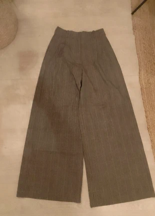 Pantalon vanessa bruno, marque: Vanessa Bruno, état: Très bon état, taille: L / 40 / 12, 45,00 €, 47,95 € Protection acheteurs incluse